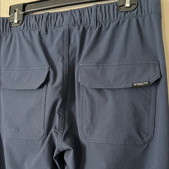Like New! CoalaTree Trailhead Pants in Dark Blue in SIze M-Slim